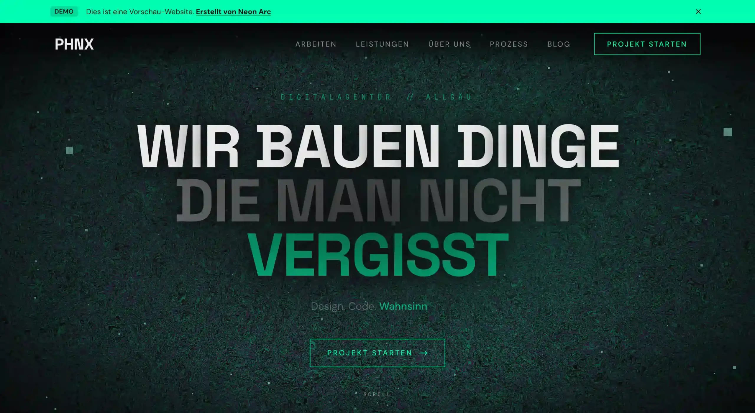 Digital Agency — Werkstatt-Arbeit unter Neon Arc-Brand realisiert