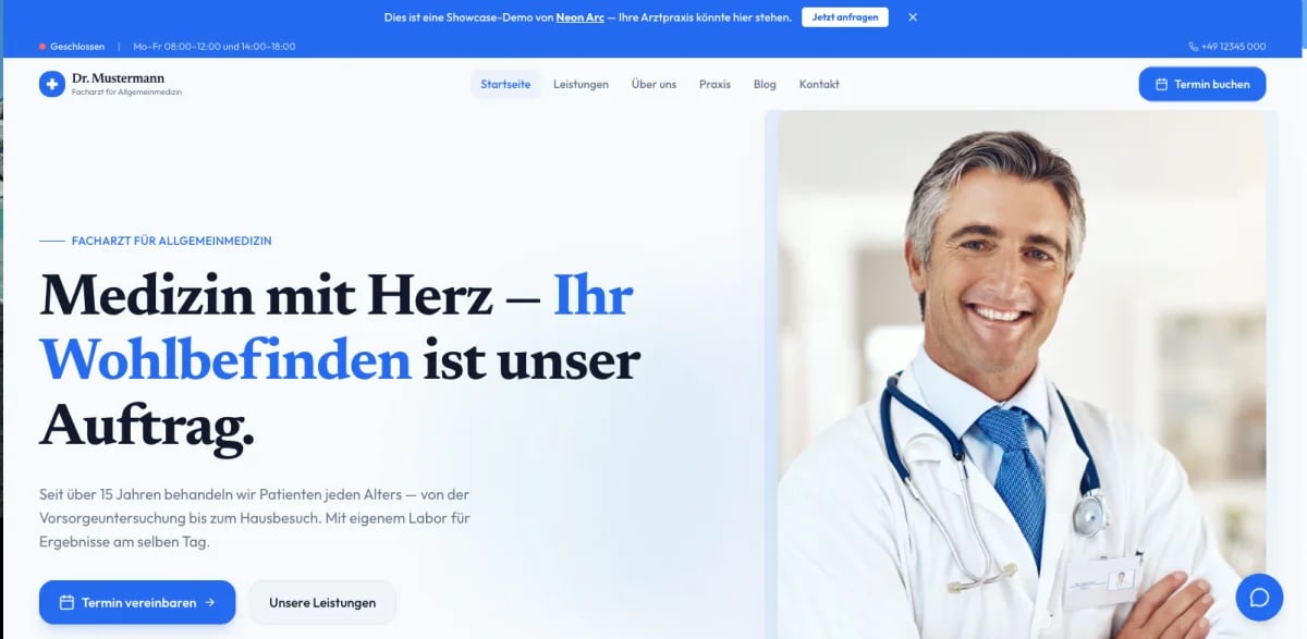 Arzt-Praxis — Werkstatt-Arbeit unter Neon Arc-Brand realisiert